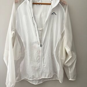 Nike White Windbreaker Jacket with Black Logo